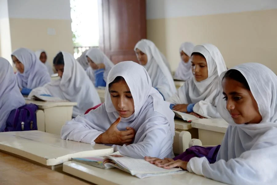Students attend a class at the China-Pakistan Government Middle School in Faqeer colony in Gwadar, Pakistan on Sept. 16, 2024. [Xinhua]