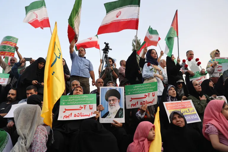 Tehran Warns of Retaliation as US, Israel Monitor Protests