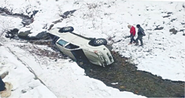 KP Gripped by Severe Cold After Rain and Snowfall